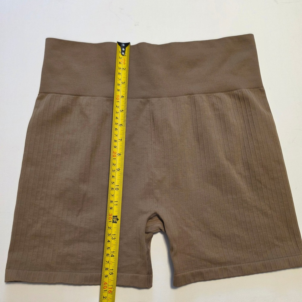 H&M Move Ribbed High Waisted Seamless Biker Shorts Brown Size XL - Picture 2 of 7